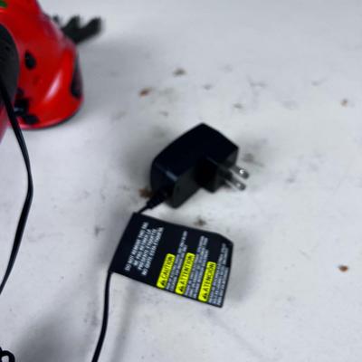 Black & Decker Electric Hedger with Charger