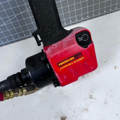 Central Pneumatic EARTH QUAKE Air Wrench
