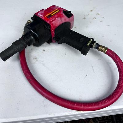 Central Pneumatic EARTH QUAKE Air Wrench