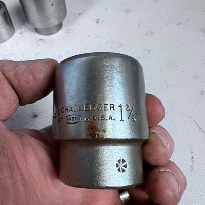 3-1/4" Drive Sockets (4)