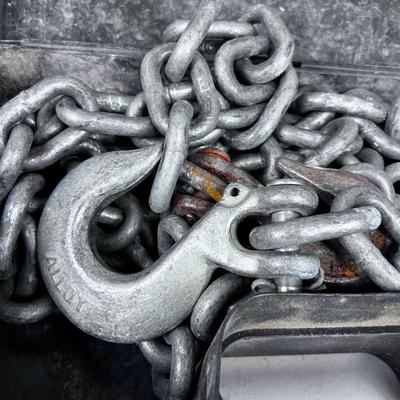 Tow Chain in a Carrying Case