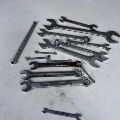 Craftsman Box of End Wrenches Metric and SAE