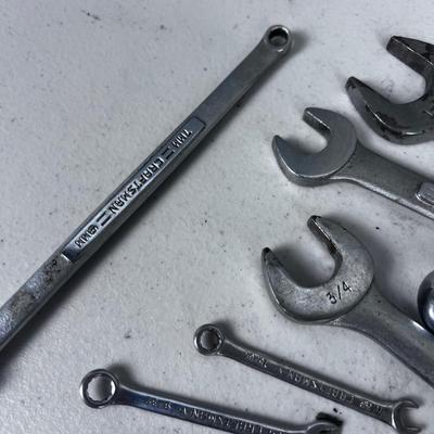 Craftsman Box of End Wrenches Metric and SAE