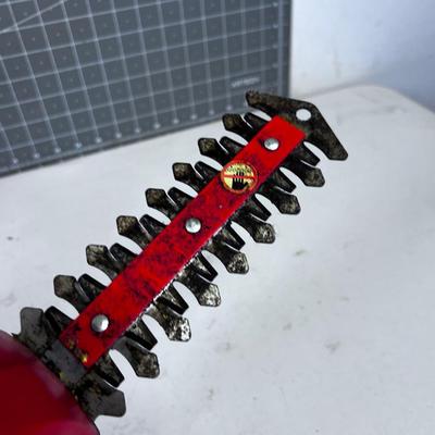 HOMELITE Cordless Hedge Trimmer