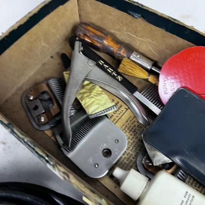 OSTER Model A2 Clipper with Accessories