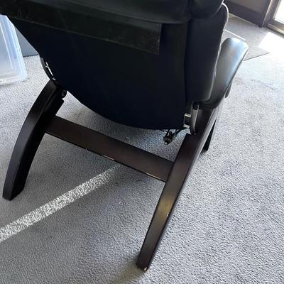 Leather Gravity Chair