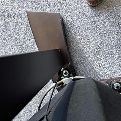 Leather Gravity Chair