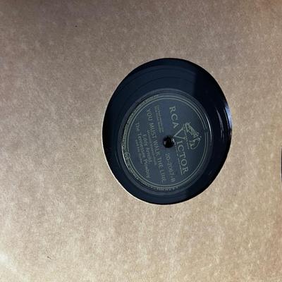 Popular Musician of the 40's and 50's 78 Record