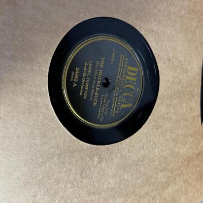 Popular Musician of the 40's and 50's 78 Record