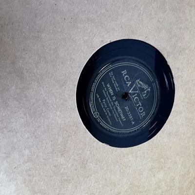 Popular Musician of the 40's and 50's 78 Record