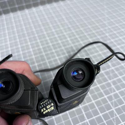 NIKON 9 X 25 Binoculars