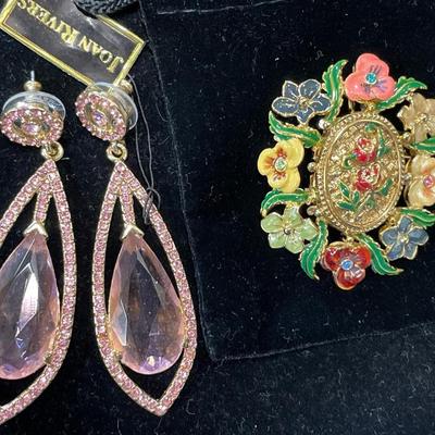 Joan Rivers enamel brooch with pink dangle earrings
