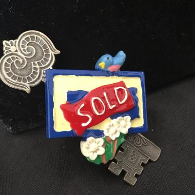 Key Birdie Sold Pin