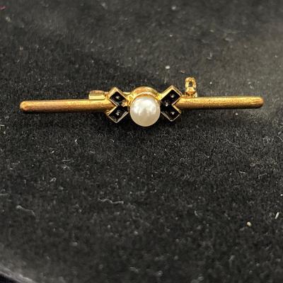 Vintage Pin Brooch Gold Toned Bar Design With White Faux Pearl And Black Enamel