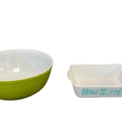Vintage Pyrex Assortment