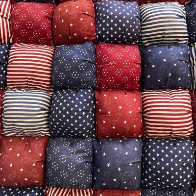 Americana Puff Patchwork Quilt and Bedskirt (P-DZ)