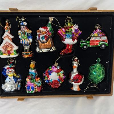 Thomas Pacconi Classics Ornaments