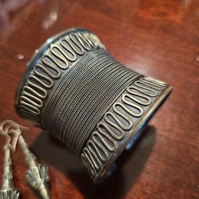 Sterling Silver 925 Balinese Wide Cuff & Earrings Set