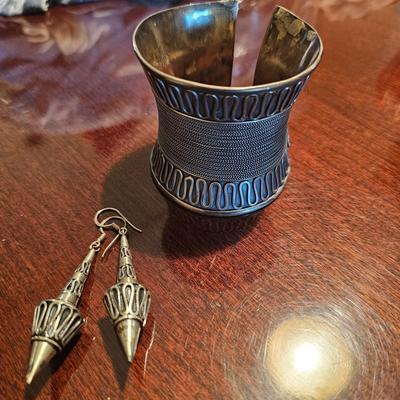 Sterling Silver 925 Balinese Wide Cuff & Earrings Set