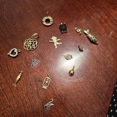 Pendent Lot No. 1