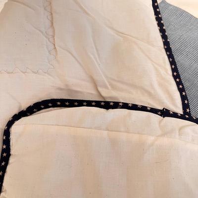 Three Unique Quilts (P-DZ)