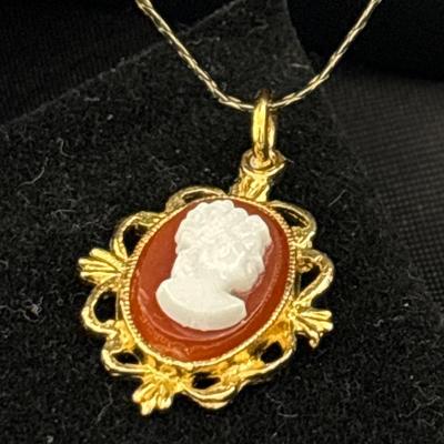 Gold tone cameo women necklace