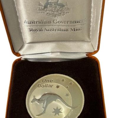 2005 Australian One Dollar Silver Kangaroo