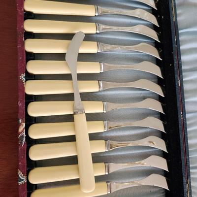 Abercrombie & FItch Cheese knife set