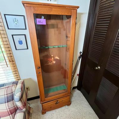 Very nice gun cabinet