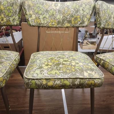 Set of 6 vintage chairs