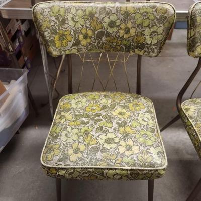 Set of 6 vintage chairs