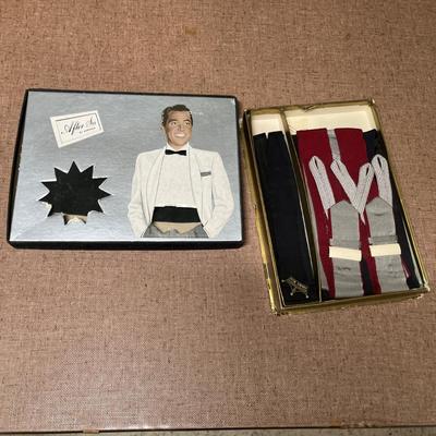 Vintage men's tux accessories