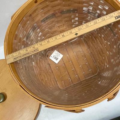 Huge Longaberger Storage Basket with Lid and Plastic Liner