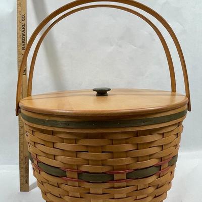 Huge Longaberger Storage Basket with Lid and Plastic Liner