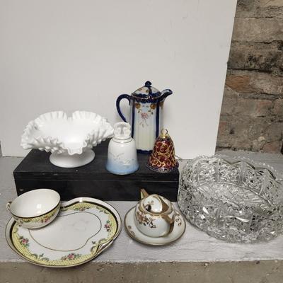 Antique entertainment lot