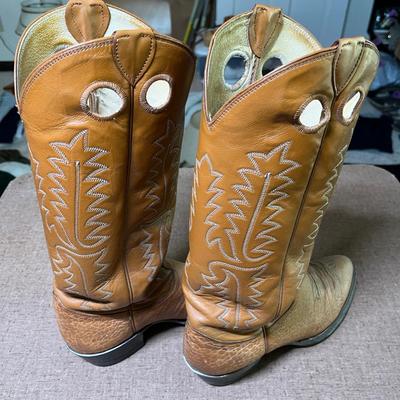 Vintage Justin Cowboy Boots