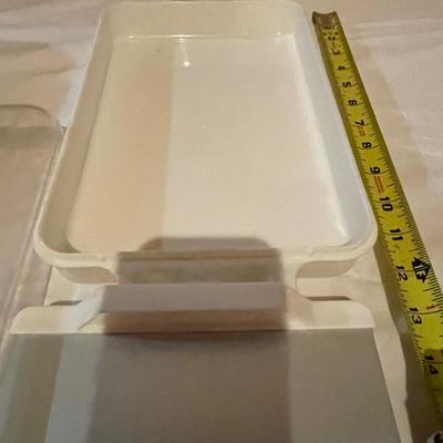MICROWAVE COOKWARE & A WALL MOUNTED CAN OPENER