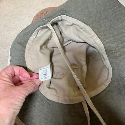 More snap back hats