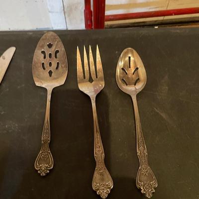 PARTIAL SET OF NORMANDY STAINLESS FLATWARE, CUTLERY & KITCHEN UTENSILS