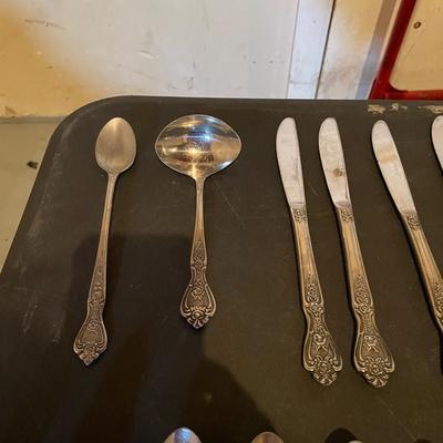 PARTIAL SET OF NORMANDY STAINLESS FLATWARE, CUTLERY & KITCHEN UTENSILS