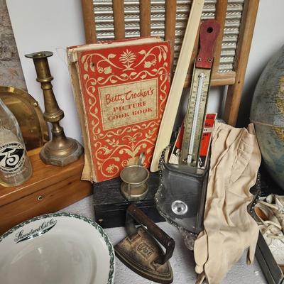 Antique/vintage lot of stuff