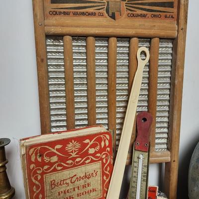 Antique/vintage lot of stuff