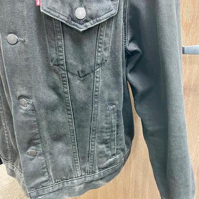 Men’s Levi’s Black Pre-washed Large Denim Jacket