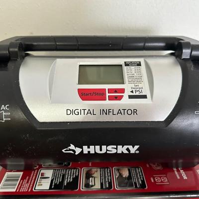 HUSKY Digital Inflator w/ Box