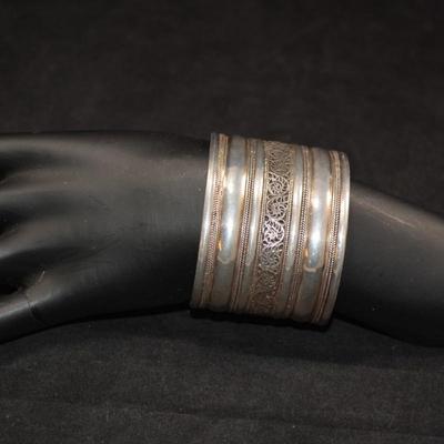 Wide Sterling Berber Cuff Bracelet 57.0g 1.75" Wide