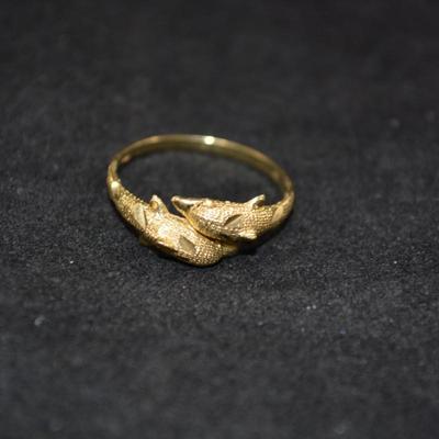 10k Gold Dual Dolphin Ring Size 8 1.6g