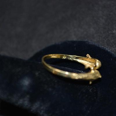 10k Gold Dual Dolphin Ring Size 8 1.6g