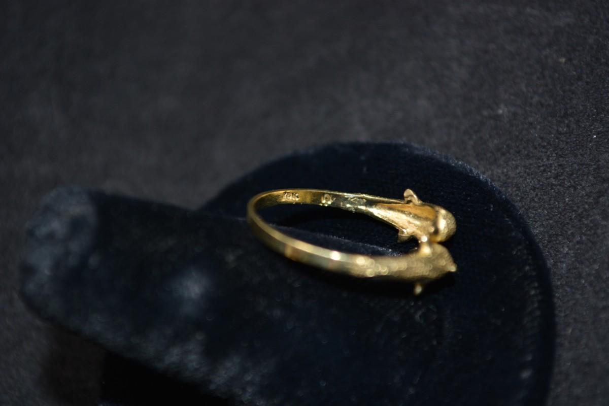 10k Gold Dual Dolphin Ring Size 8 1.6g