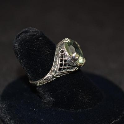 925 Sterling Filigree Ring with Green Amethyst Size 6.5 3.7g