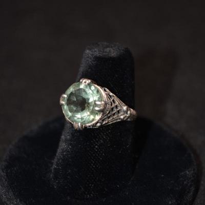 925 Sterling Filigree Ring with Green Amethyst Size 6.5 3.7g